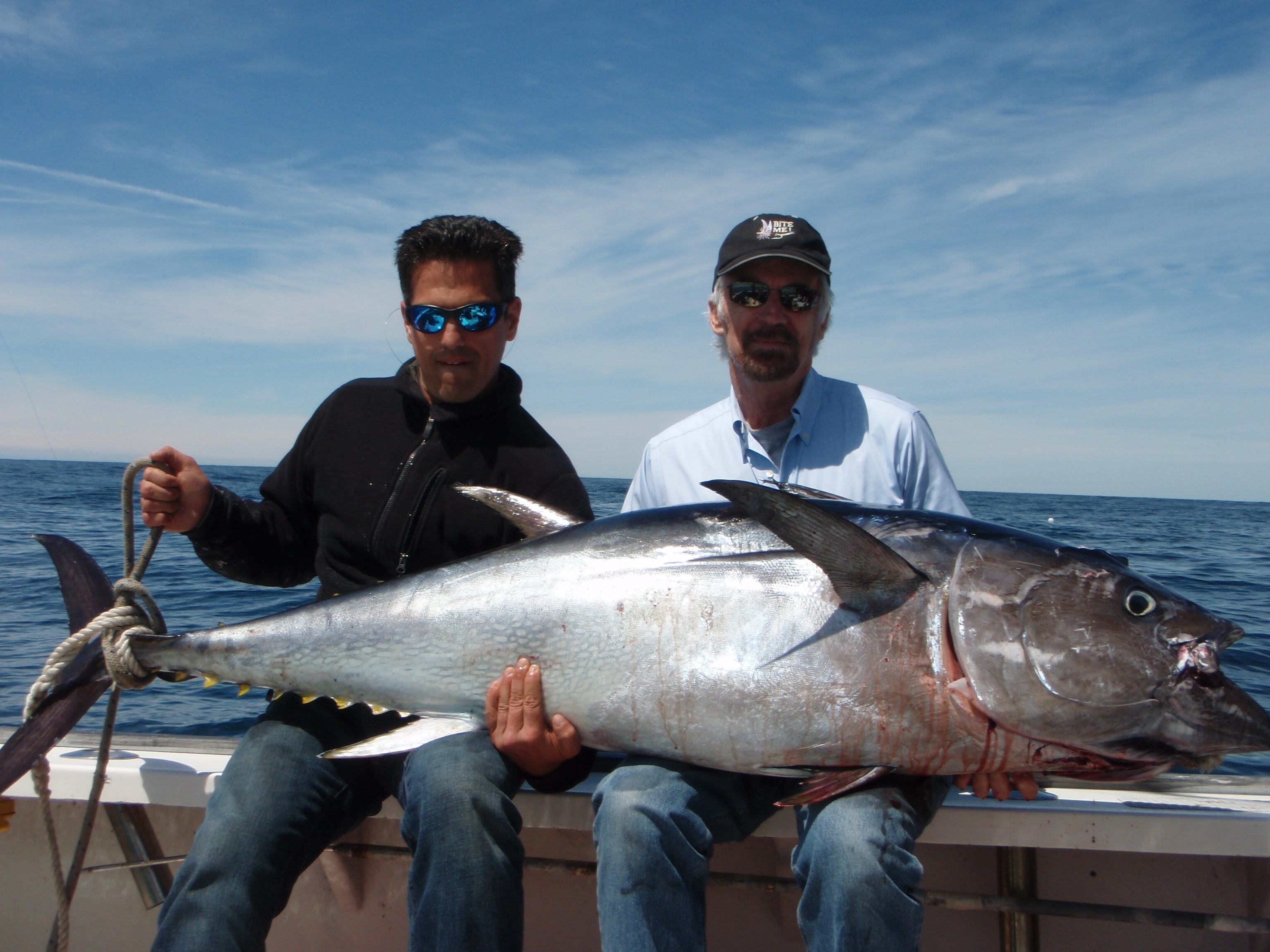 Cape Cod Bay Bluefin Tuna and Striper Report
